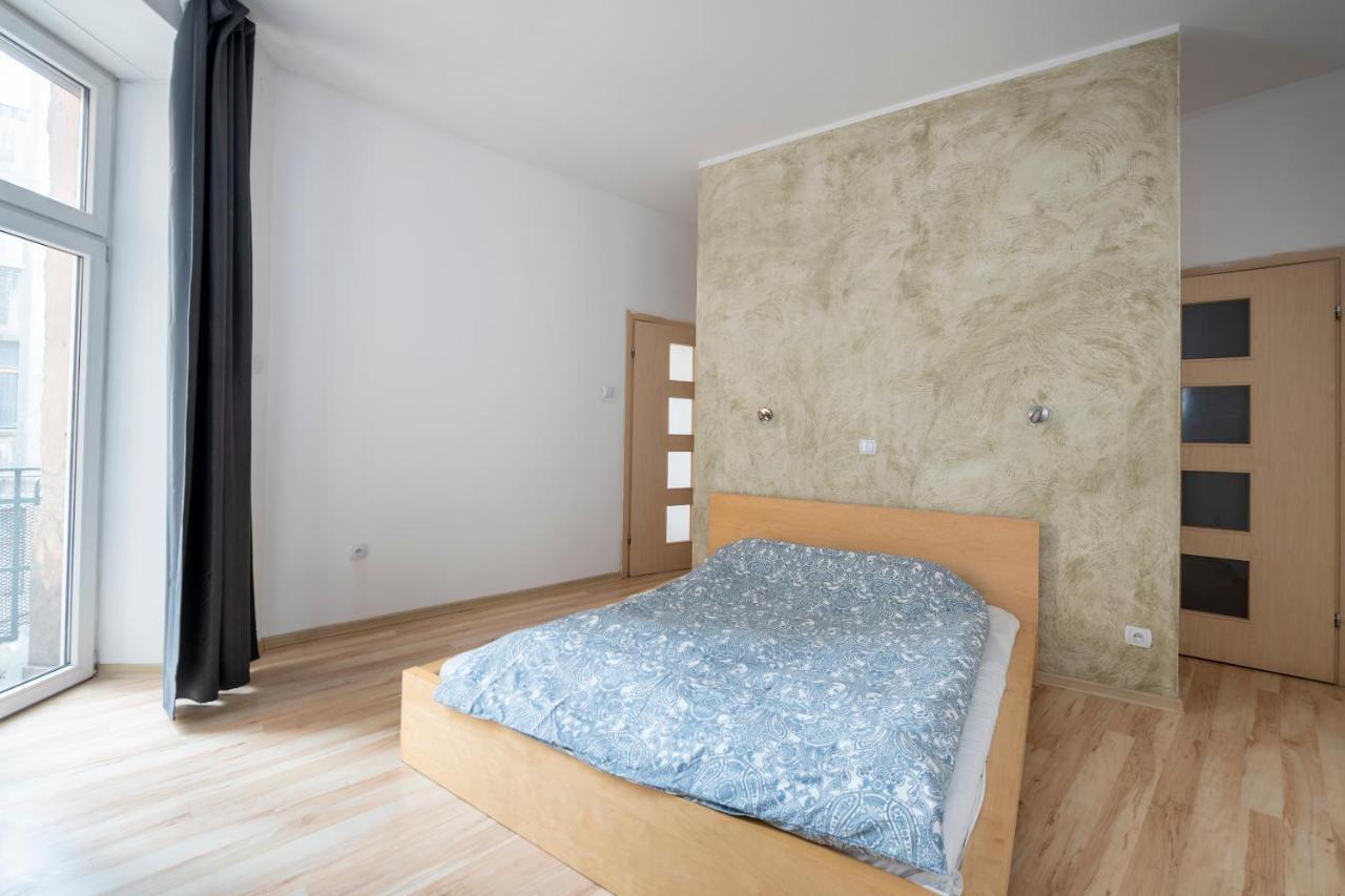 Essence Of Lodz-145M!Central-Secured-Comfy18Ppl!&Freeparking Ngoại thất bức ảnh