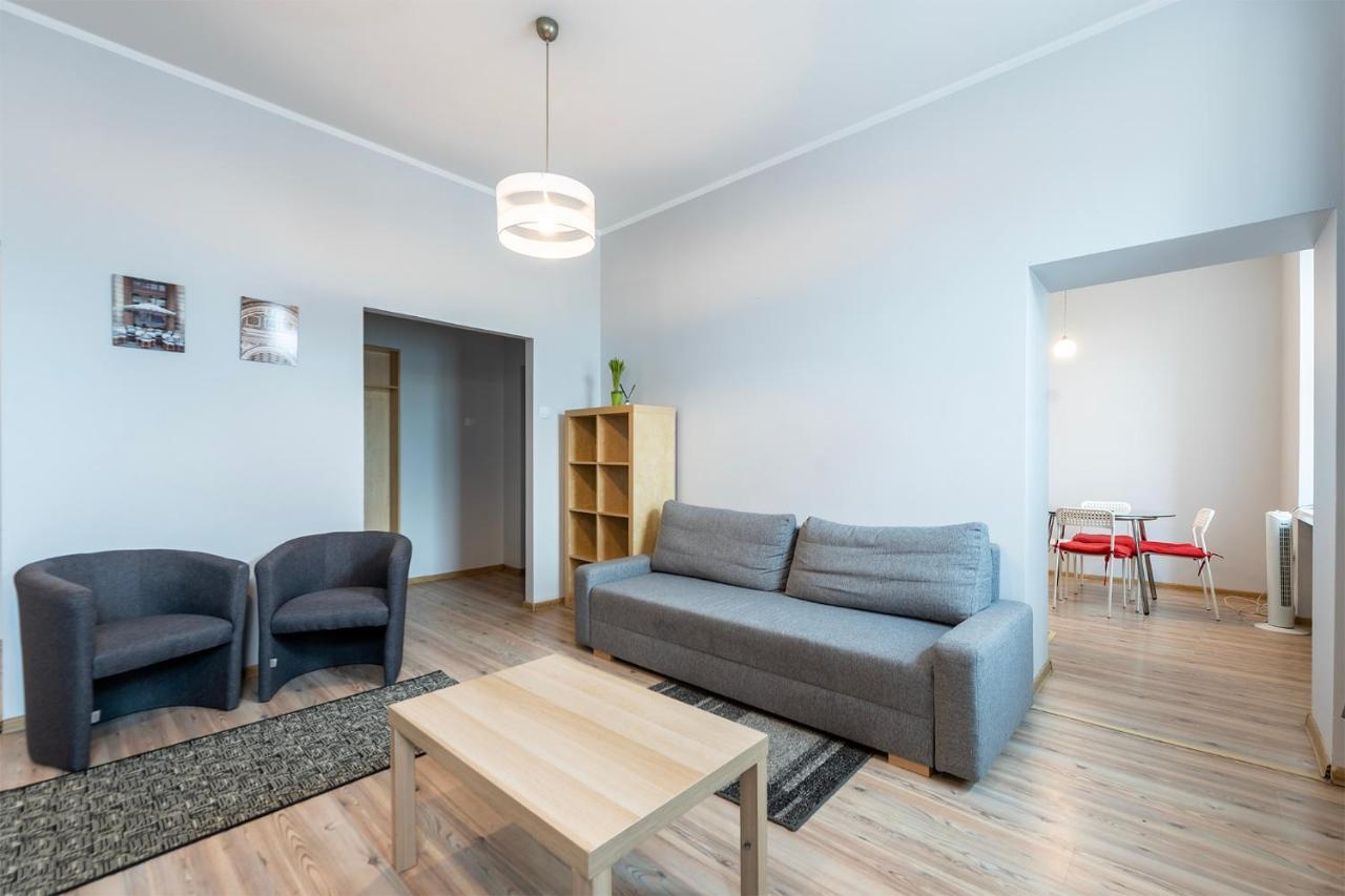 Essence Of Lodz-145M!Central-Secured-Comfy18Ppl!&Freeparking Ngoại thất bức ảnh
