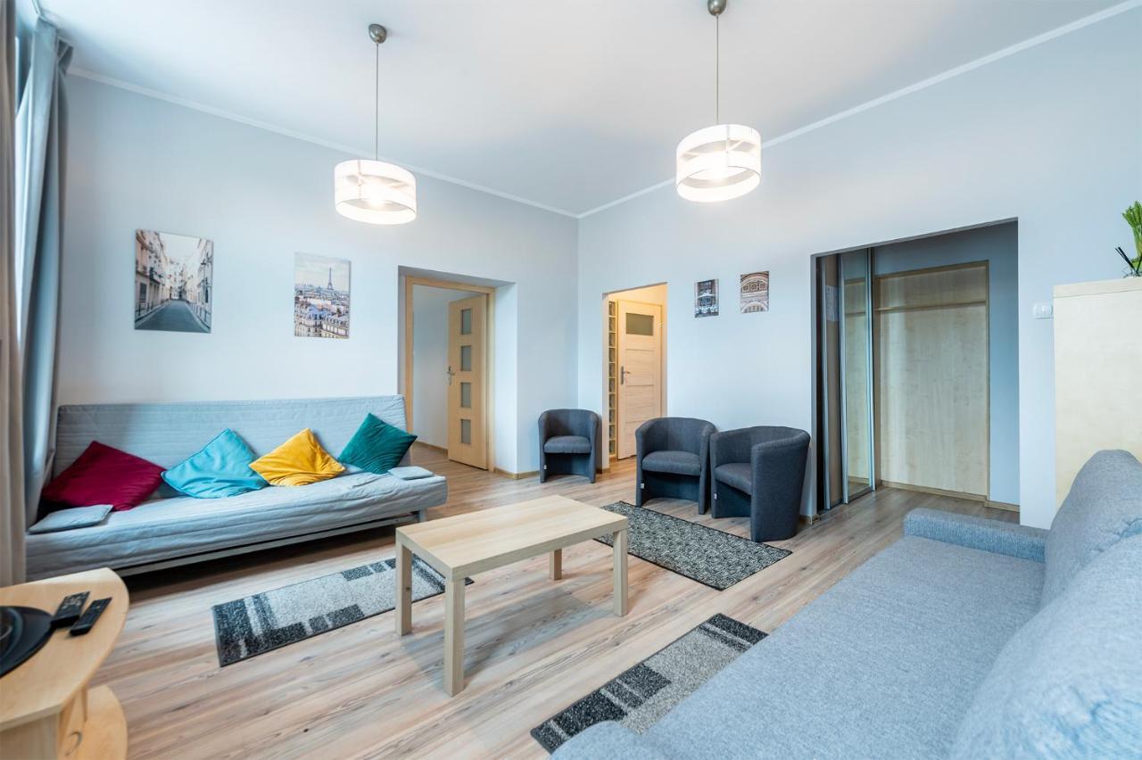 Essence Of Lodz-145M!Central-Secured-Comfy18Ppl!&Freeparking Ngoại thất bức ảnh